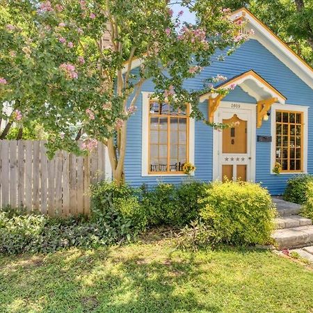 Historic Longhorn Home On Ut Downtown Austin Exterior photo